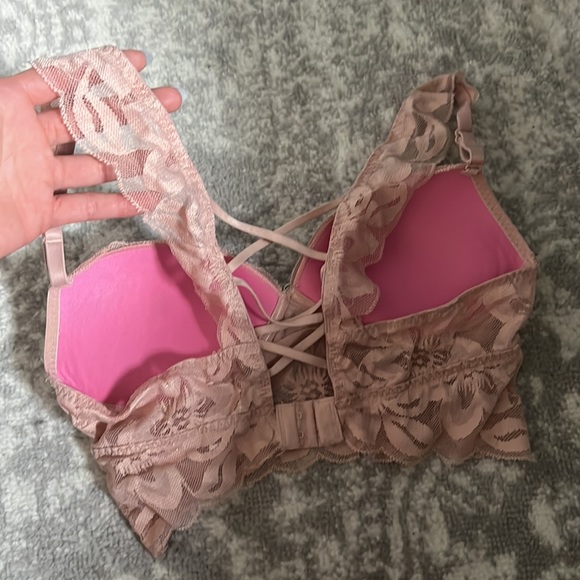 PINK push up strappy lace bralette - Picture 3 of 6